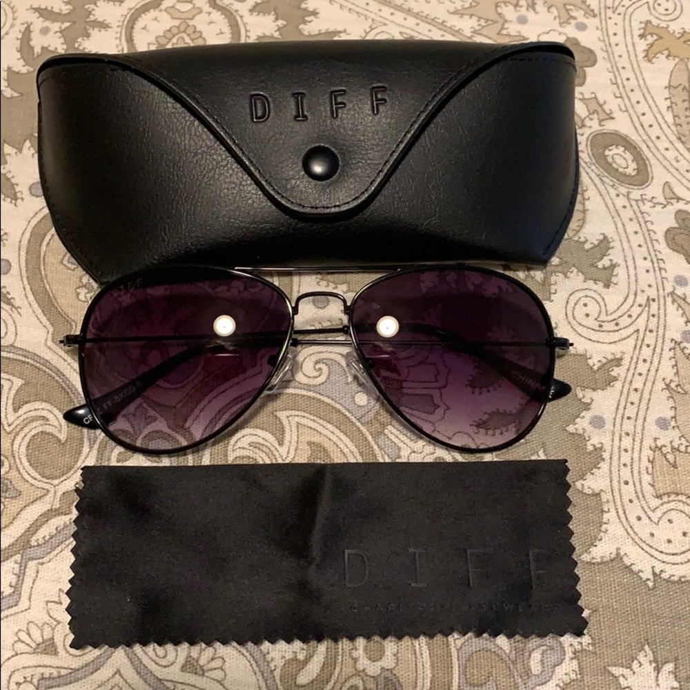 Black Diff Aviators - image 1